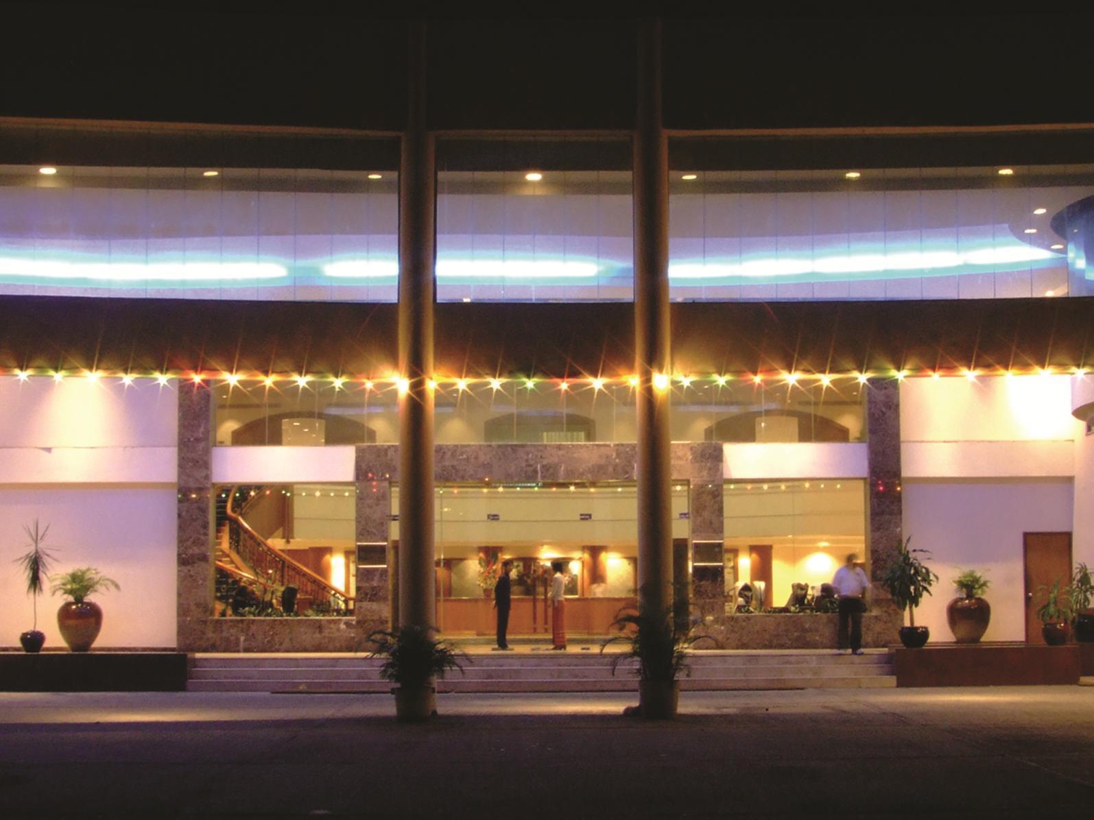 Seasons Of Yangon International Airport Hotel Kültér fotó